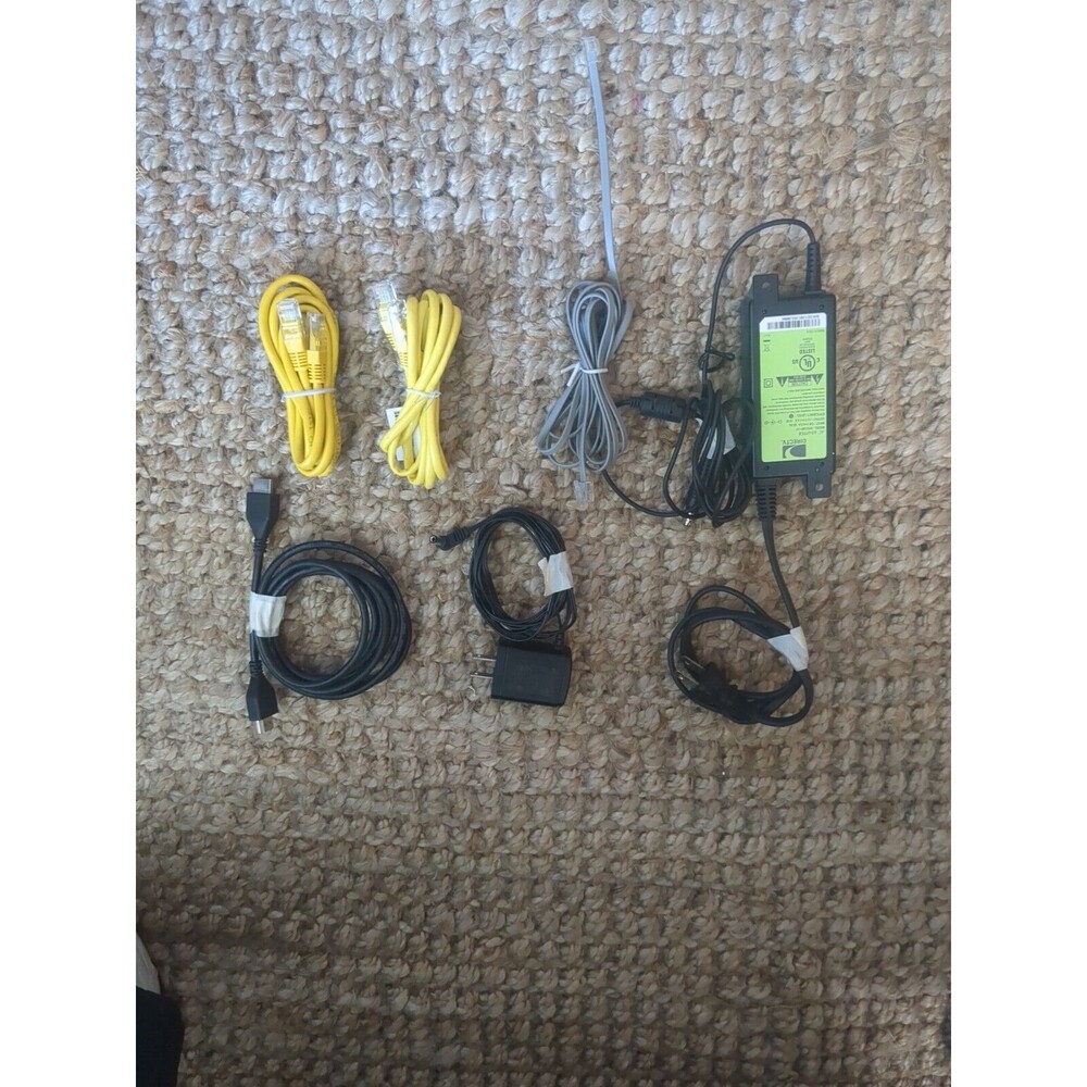 Direct TV System/Bundle Wireless Video Bridge,1 Genie Mini, 2 Remotes Cords